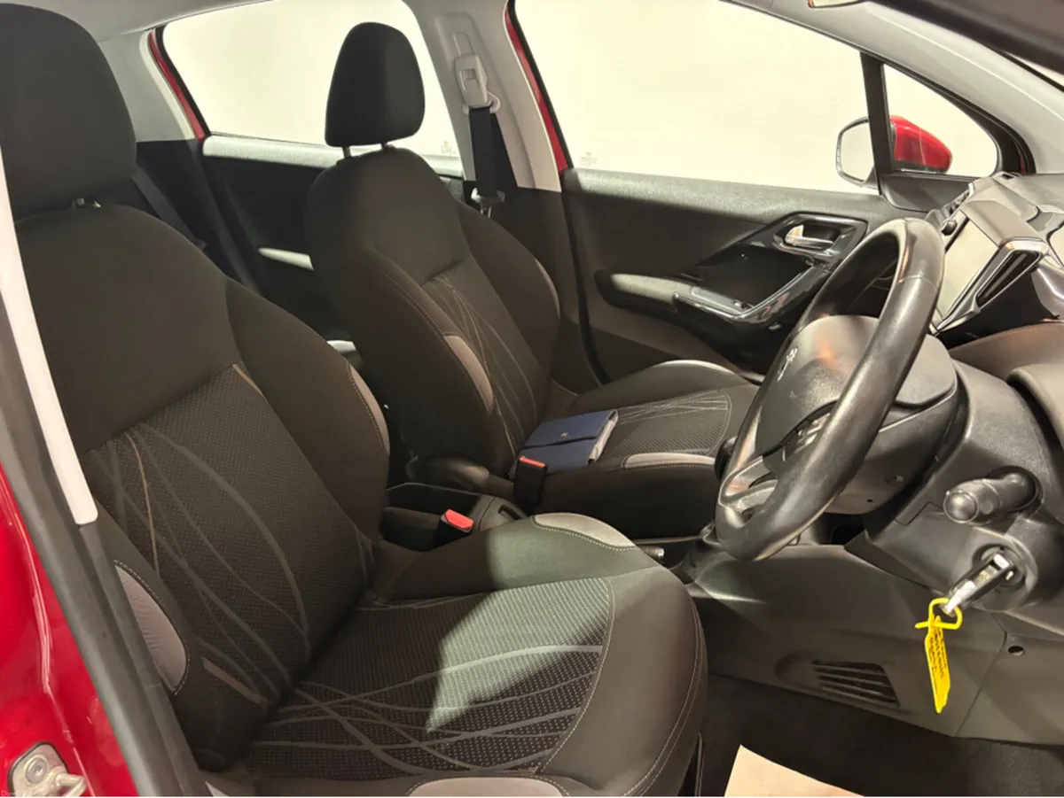 Peugeot 208 ACTIVE 1.4 HDI 4DR - Image 1
