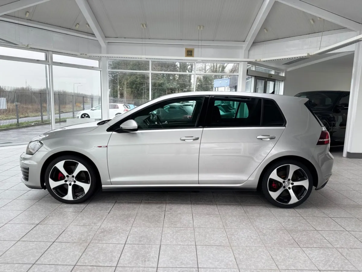 Volkswagen Golf GTI DSG - Image 5