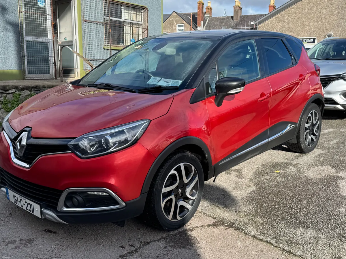 Renault Captur Very high spec - Image 1