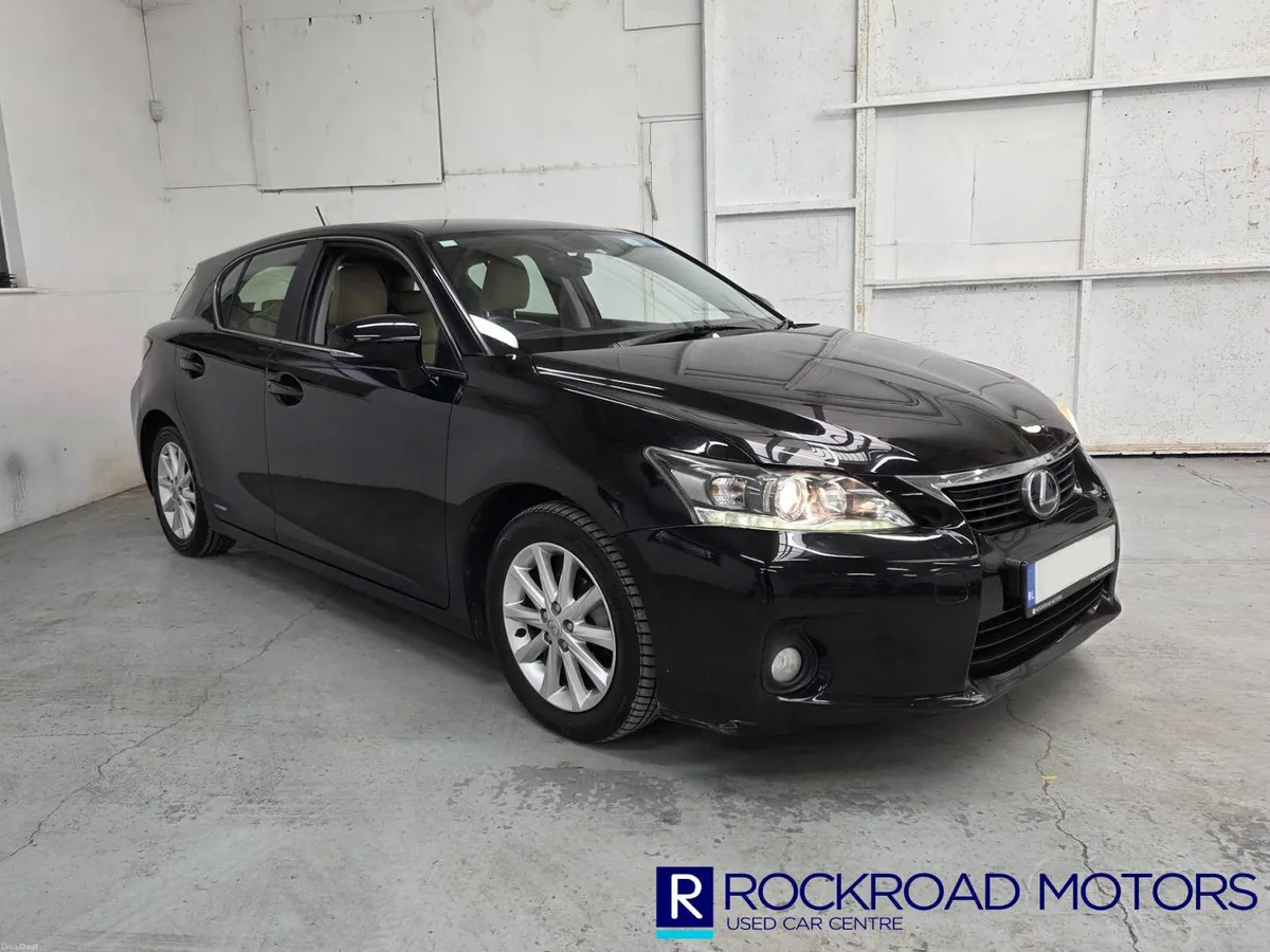 Lexus CT200h Executive, 2013 - Image 1