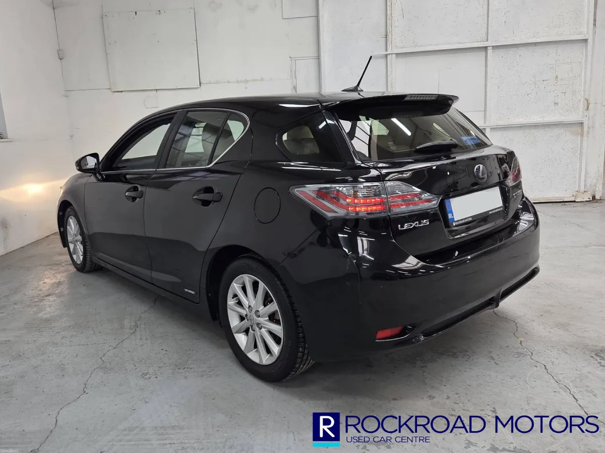 Lexus CT200h Executive, 2013 - Image 3