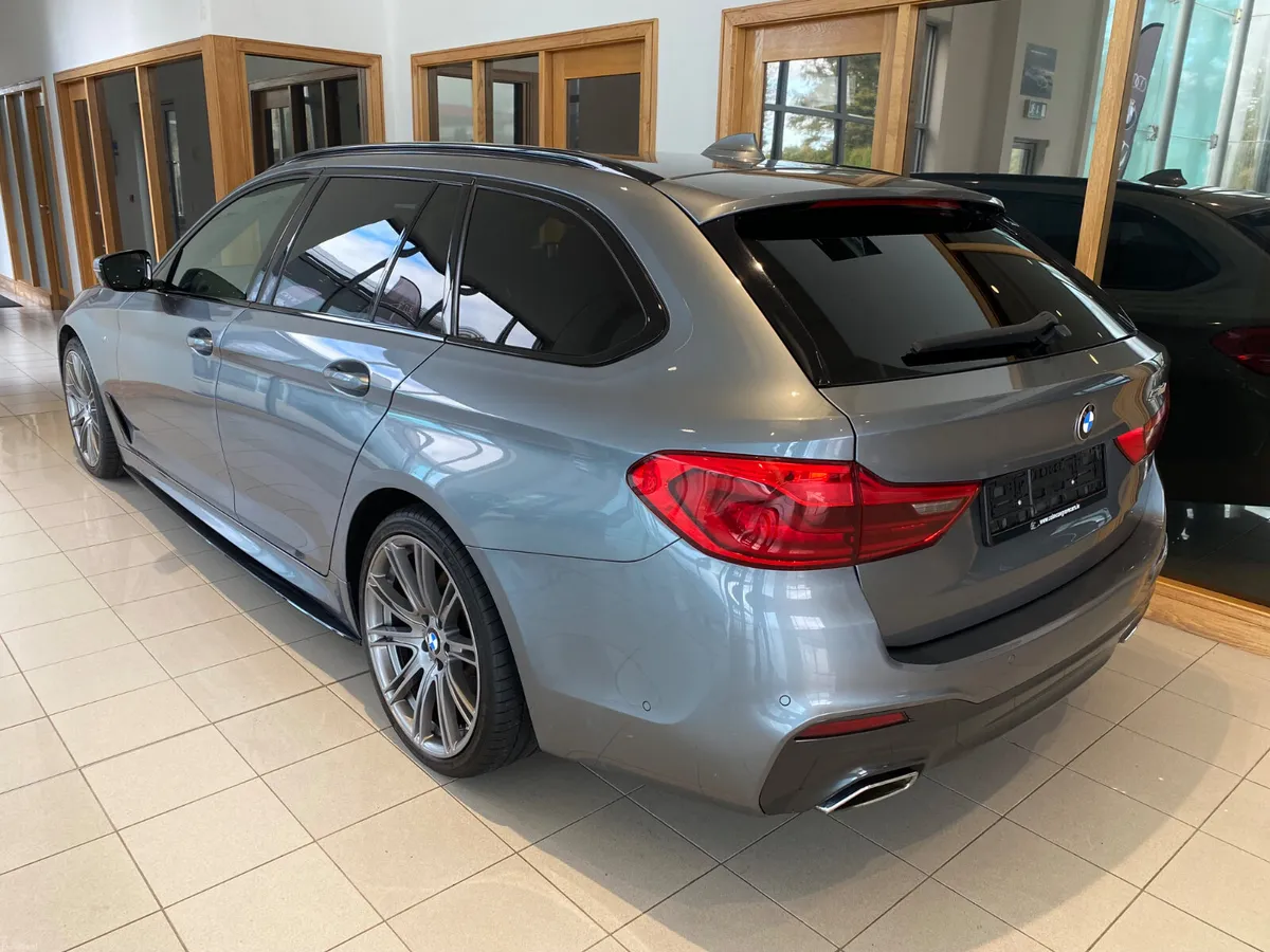 BMW 5-Series 2019 G31 520d M Sport - Image 4