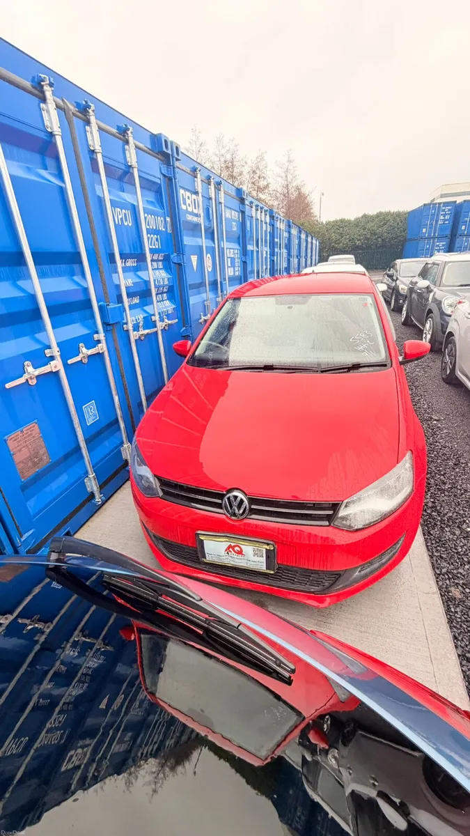 VOLKSWAGON POLO 2010 RED - Image 1