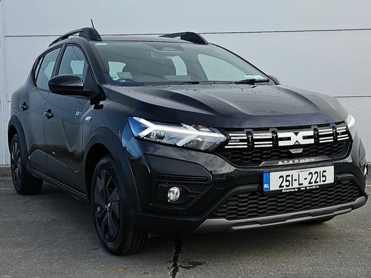 Dacia Sandero Stepway STEPWAY Expression TCe 90 - Image 1