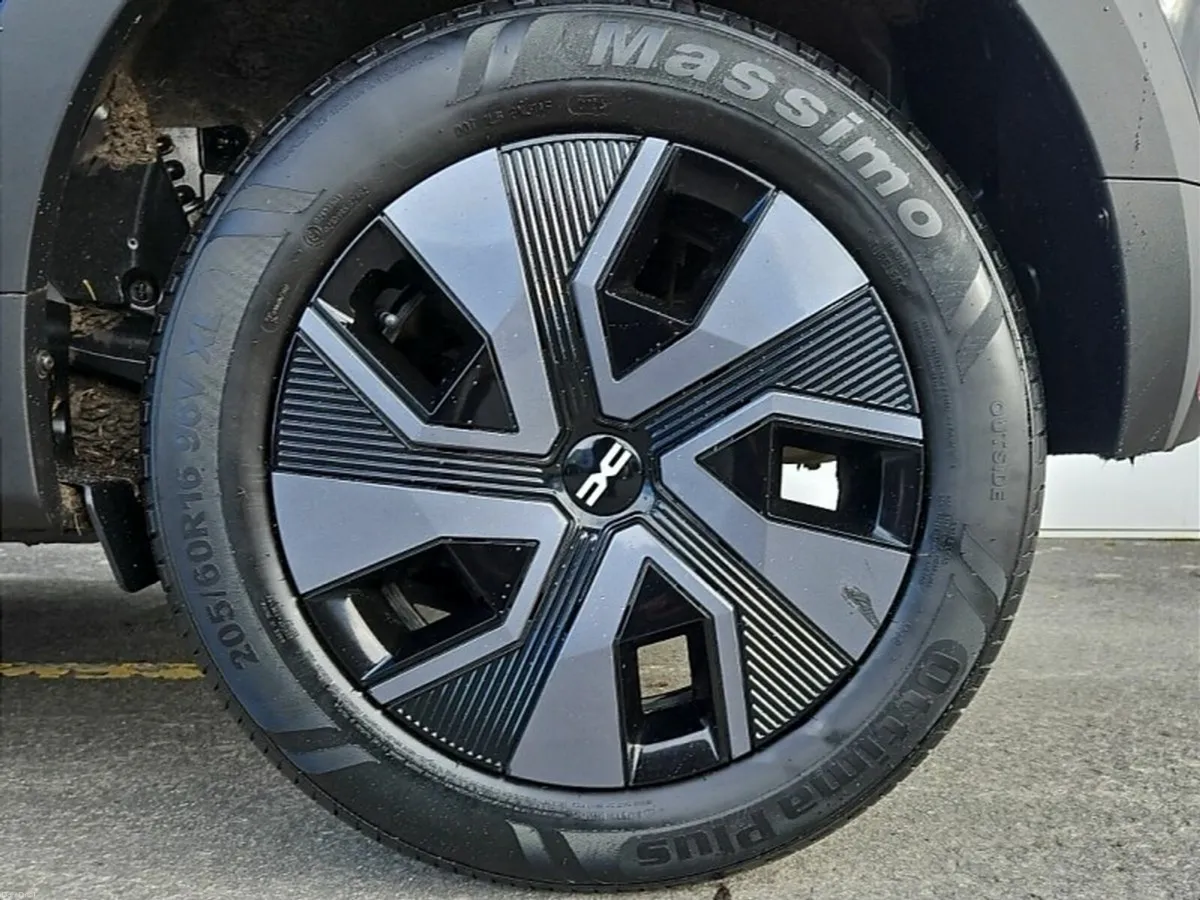 Dacia Sandero Stepway Expression TCe 90 - Image 6