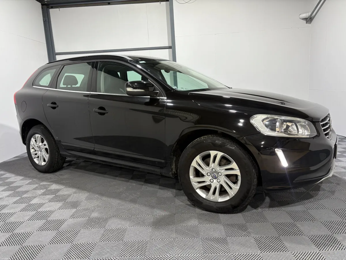 2017 Volvo XC60 D4 2.0 190 Bhp - Image 1