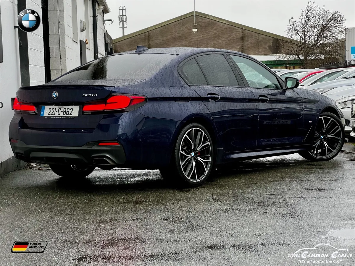 BMW 520d MSPORT ROYAL BLUE ONE OWNER FMSH - Image 2