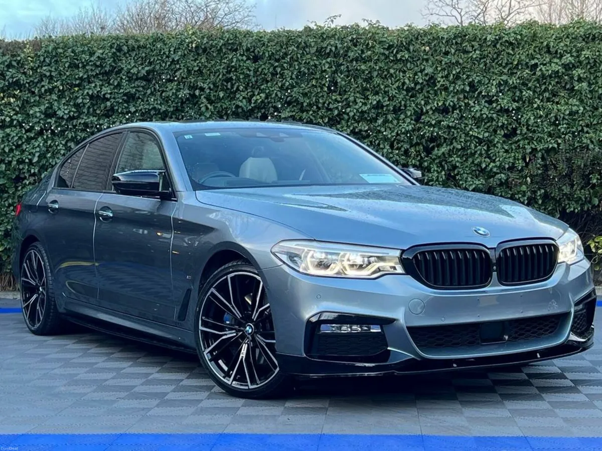 BMW 5-Series 530e M-SPORT COMPETITION 2.0 ** HUGE - Image 3