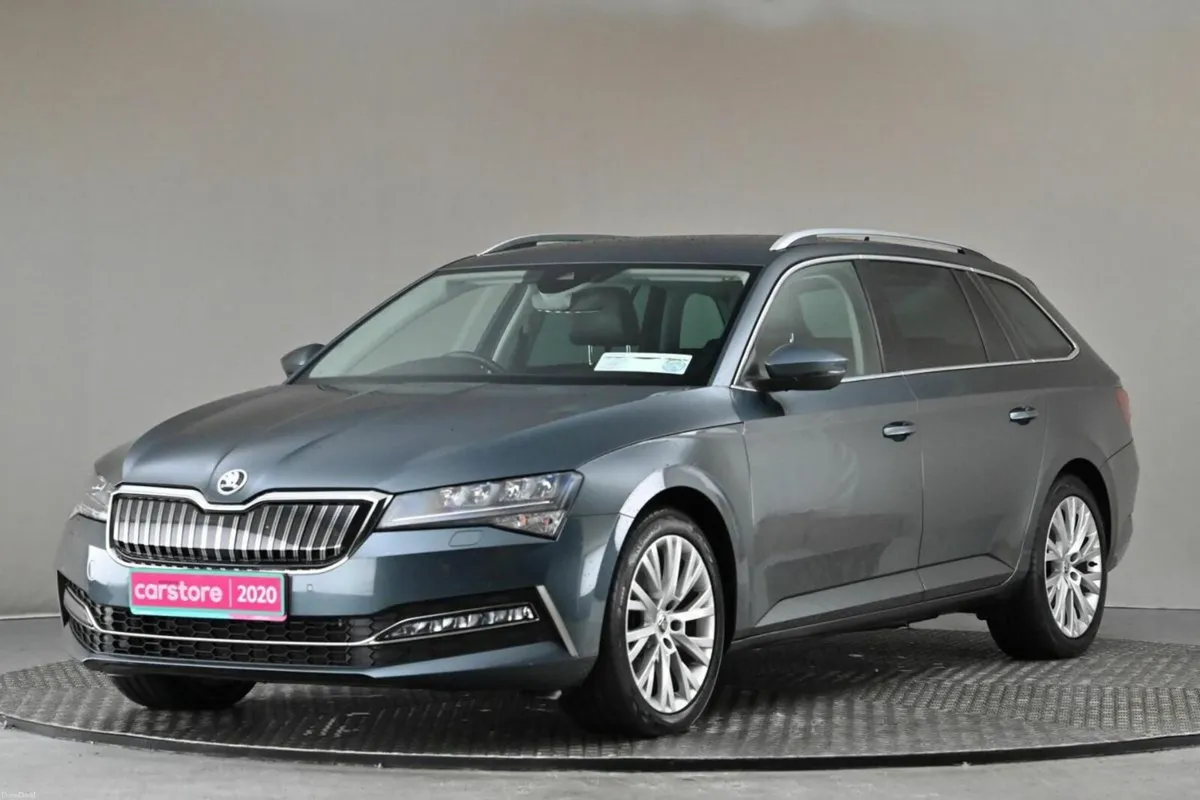 Skoda Superb 1.4TSI DSG STYLE COMBI 218BHP IV **FU - Image 3