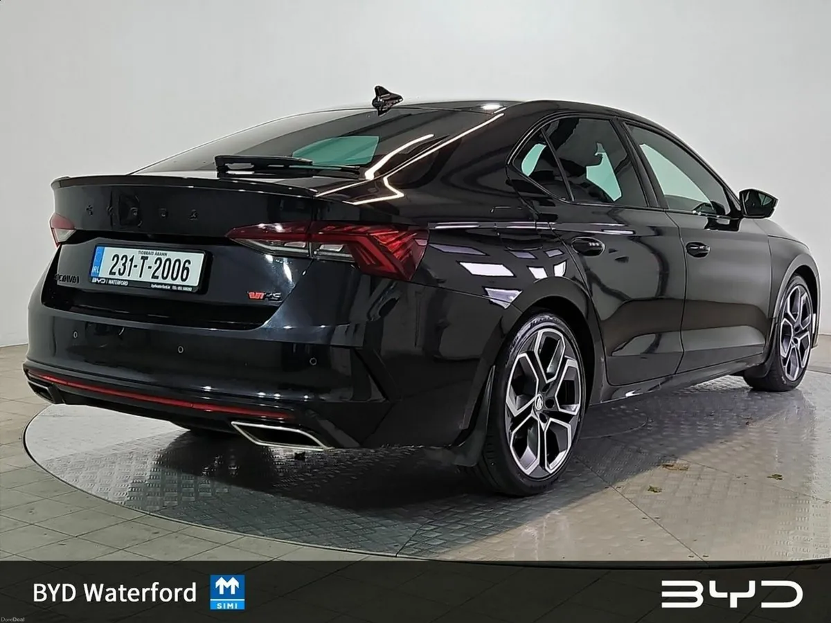 Skoda Octavia RS (VRS) 2.0TDI 200HP DSG - Dual Cli - Image 4