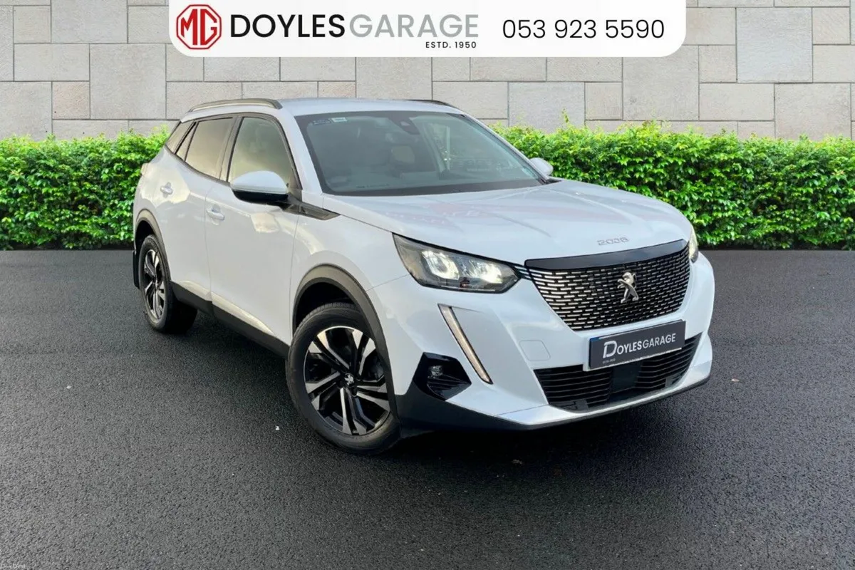 Peugeot 2008 1.2 Puretech 100bhp Allure - Image 1