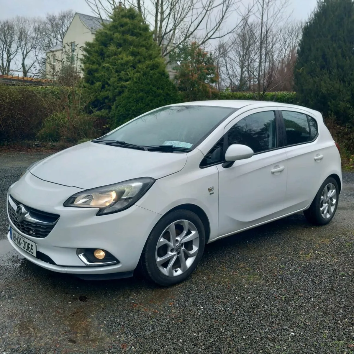 Vauxhall/Opel Corsa 1.4 SRI SPORT w/NCT & TAX - Image 2