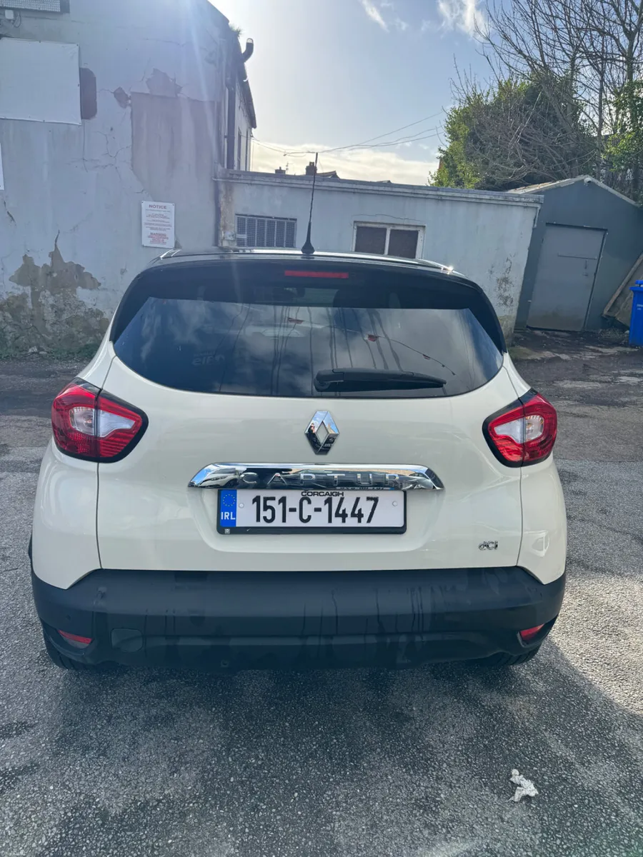 Renault Captur Lovely high driving position - Image 4