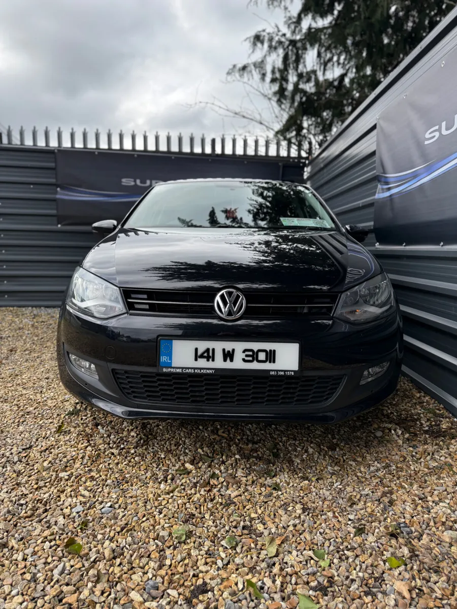 Volkswagen Polo 2014 AUTO - Image 2