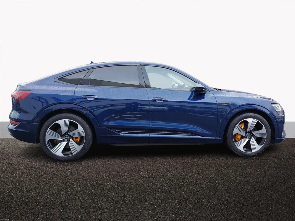 Audi e-tron Quattro 2021 - Image 3