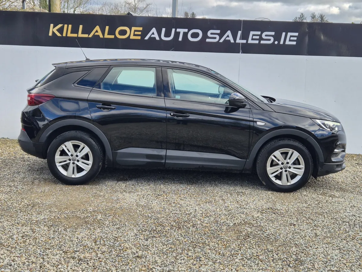 Opel Grandland X 2019 - Image 2