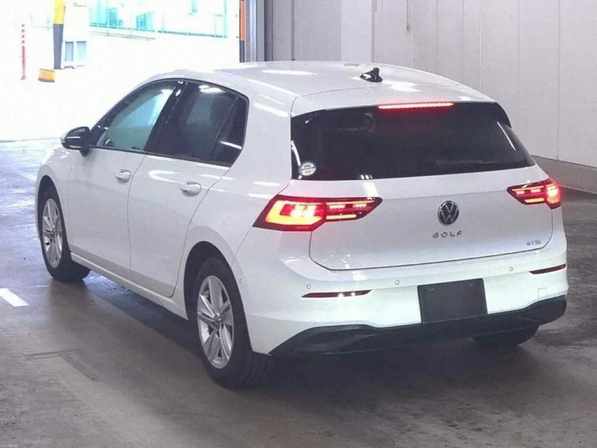 Volkswagen Golf ETSI ACTIVE - FACTORY ALLOYS - DIG - Image 2