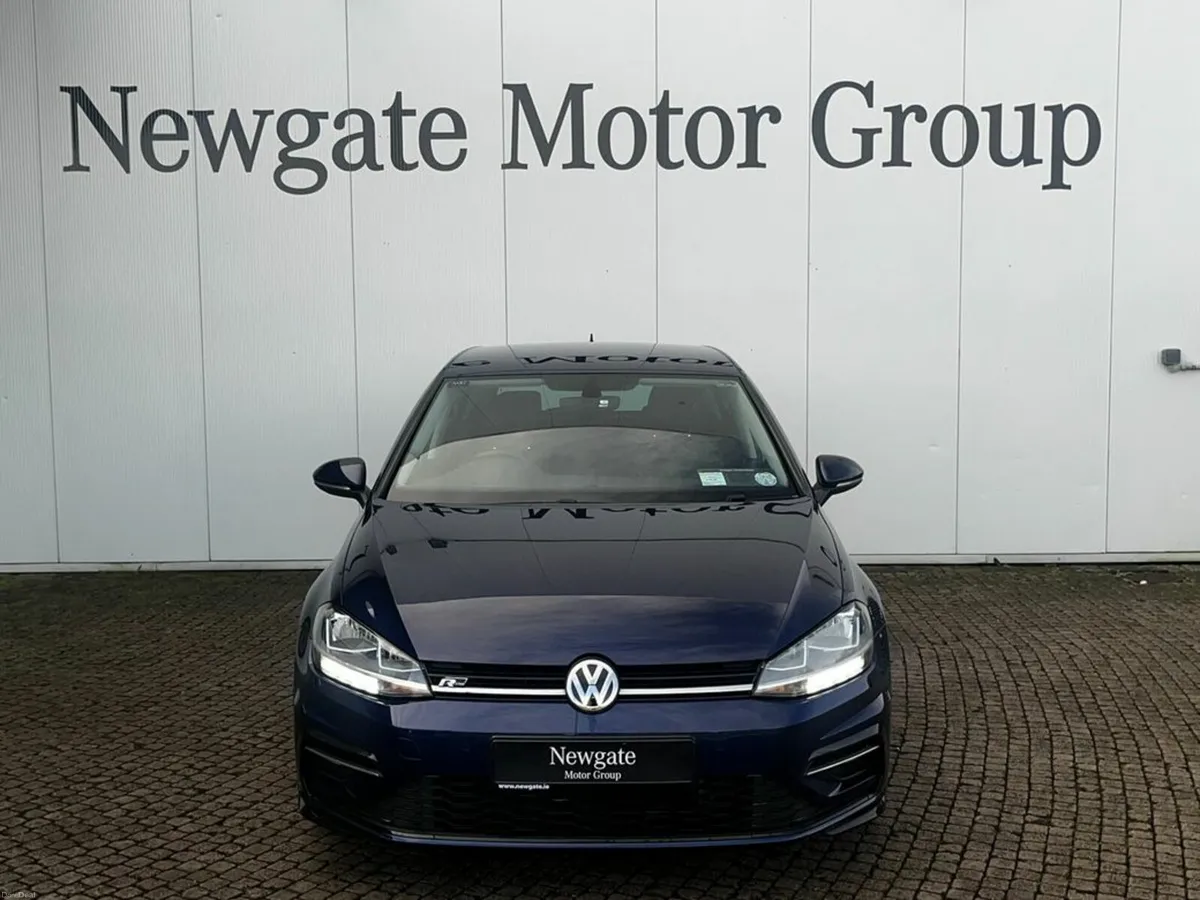 Volkswagen Golf RL 1.5tsi M6F 5DR 150HP - Image 2