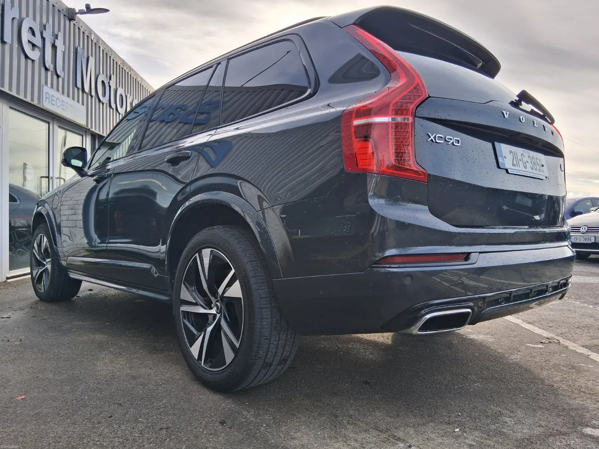 2021 Volvo XC90 PHEV T8 (390hp) R-Design AWD - Image 3