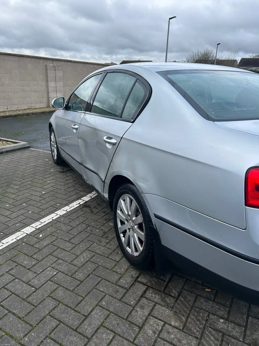 Volkswagen Passat 08 €800 - Image 4
