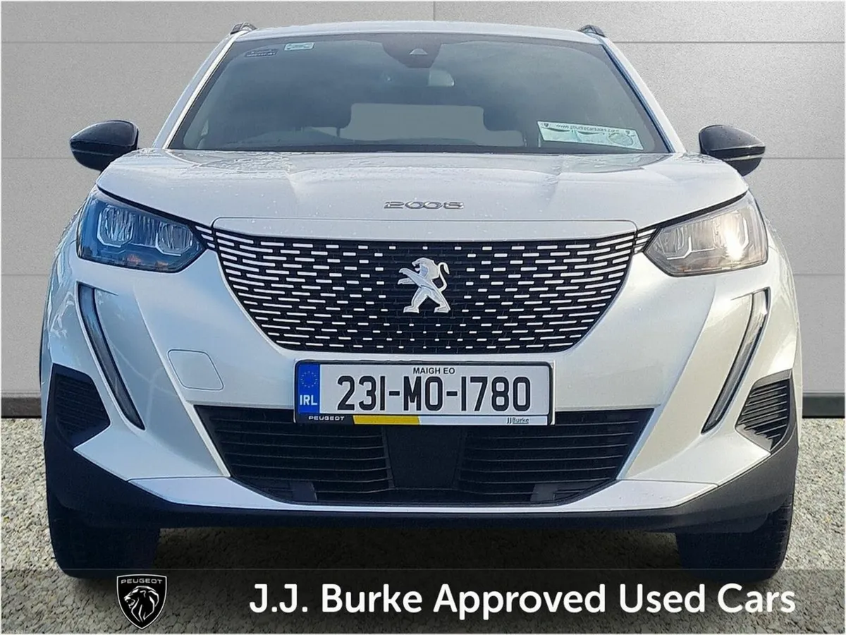 Peugeot 2008 Electric 136bhp (50 kWh) Allure - Image 2