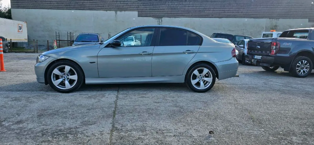 Bmw 3 series - Image 4