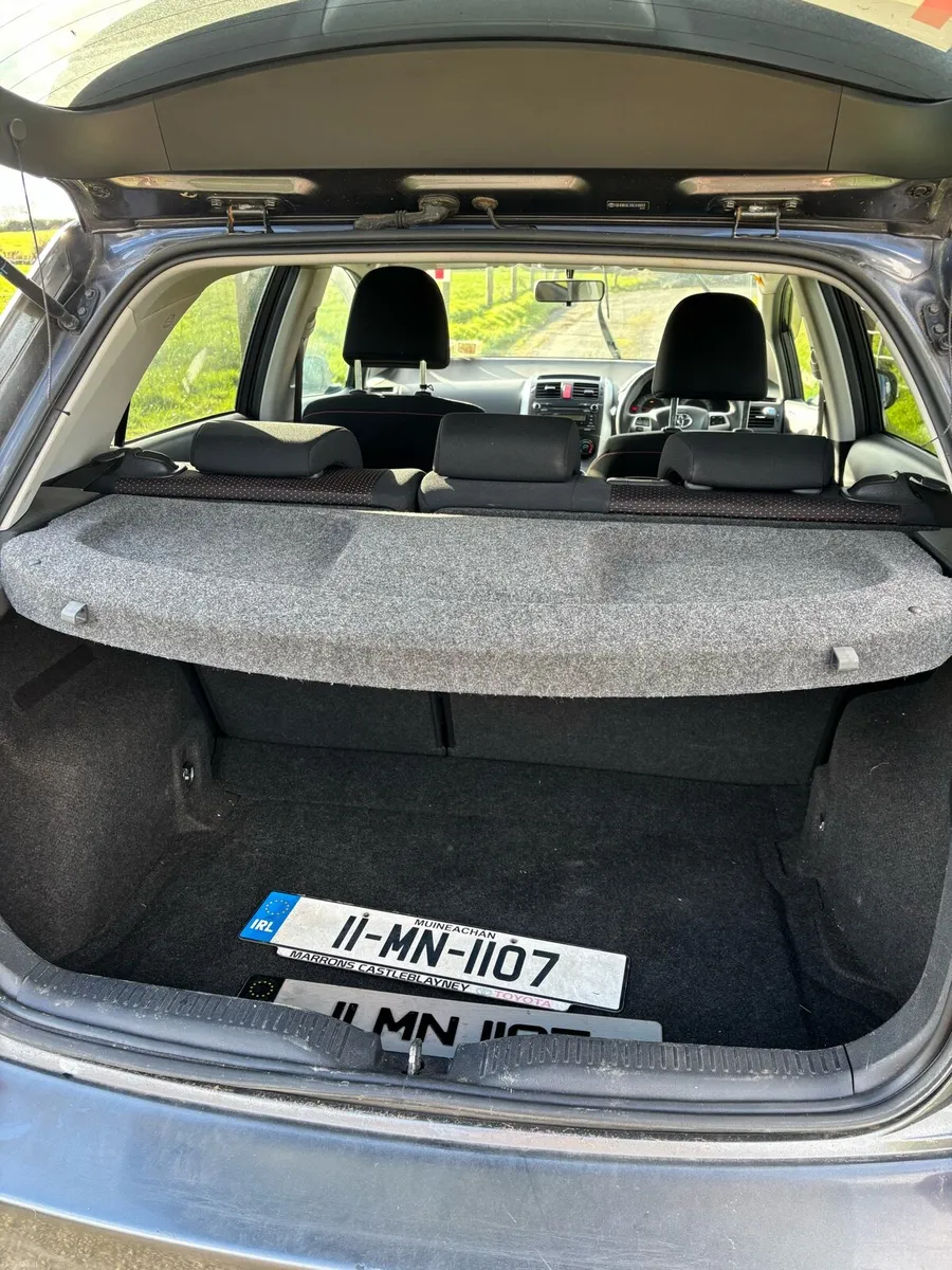 2011 Toyota Auris - Image 3