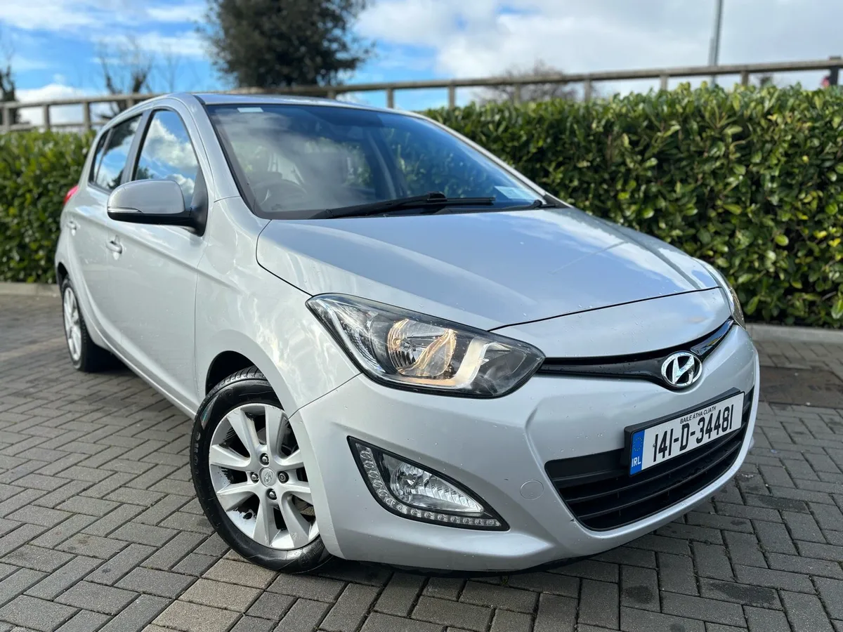 HYUNDAI I20 NEW NCT 03/27 TAX 05/26 1.2 PETROL - Image 2