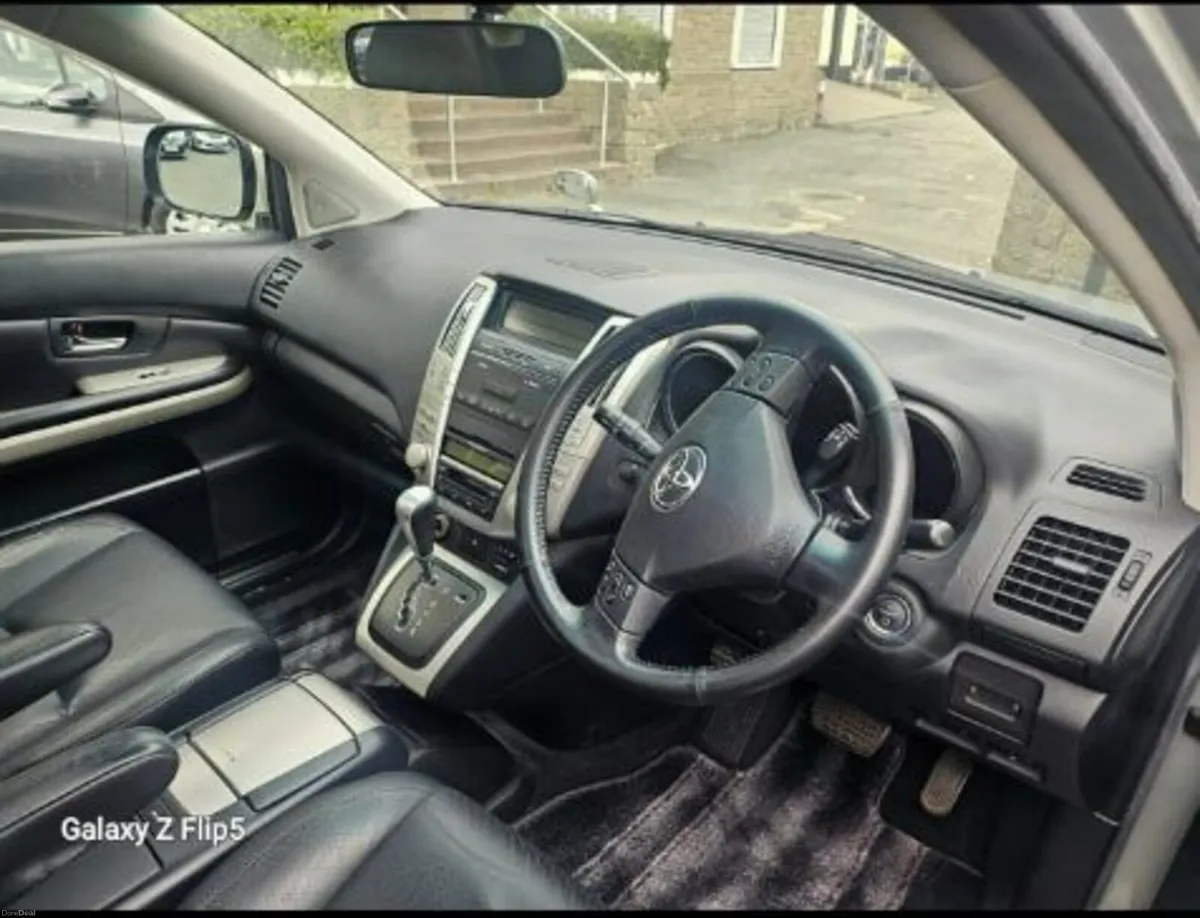 Toyota Harrier 2007 -  Automatic Hybrid - Image 4