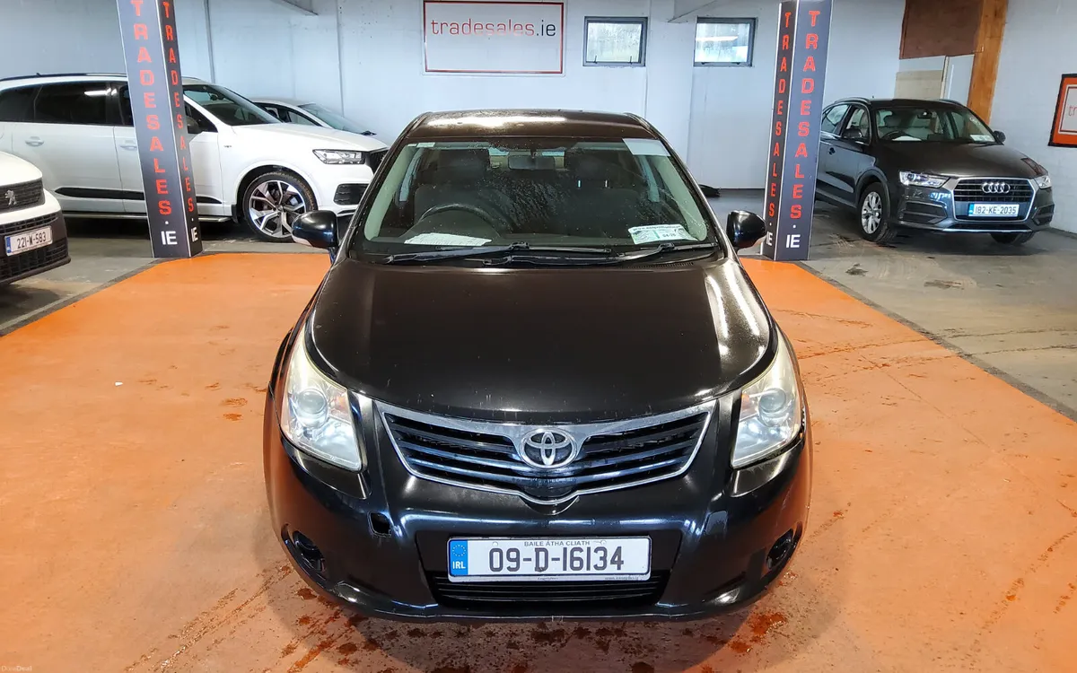 Toyota Avensis 2009 - Image 1