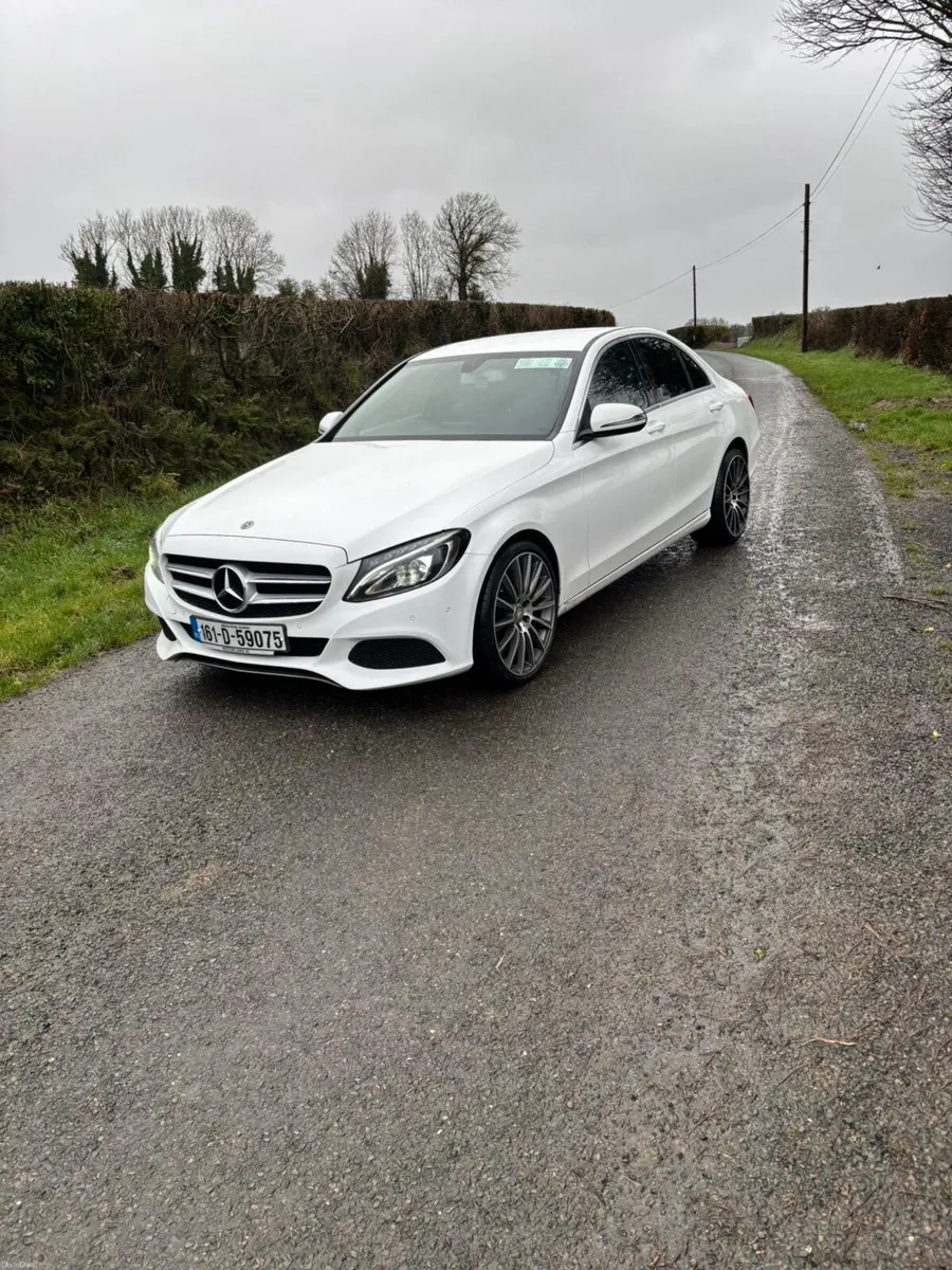 Mercedes C300 Hybrid Sport - Image 1