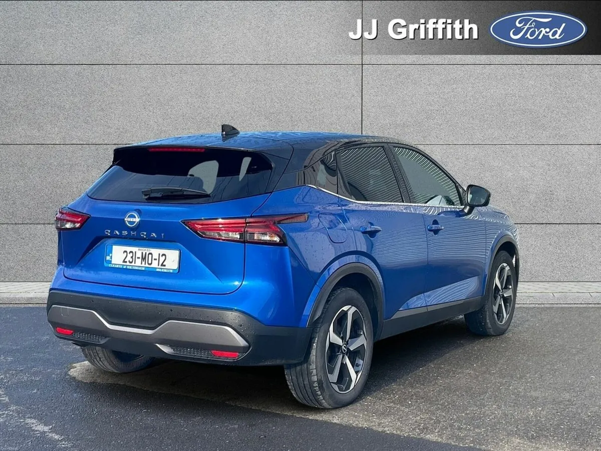 Nissan Qashqai 1.3 PET MILD HYBRID SV PREMIUM - Image 6
