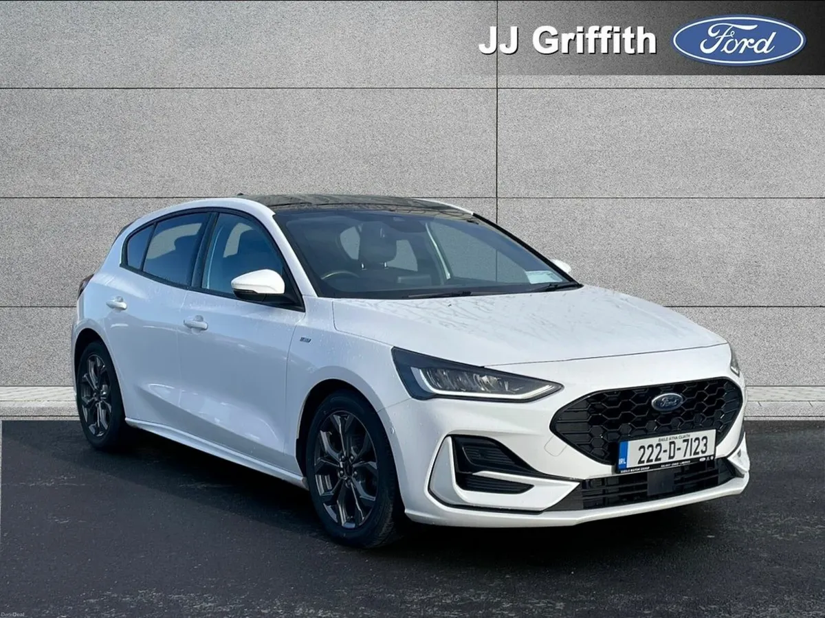 Ford Focus 1.0L EcoBoost 125PS ST-Line Style - Image 1