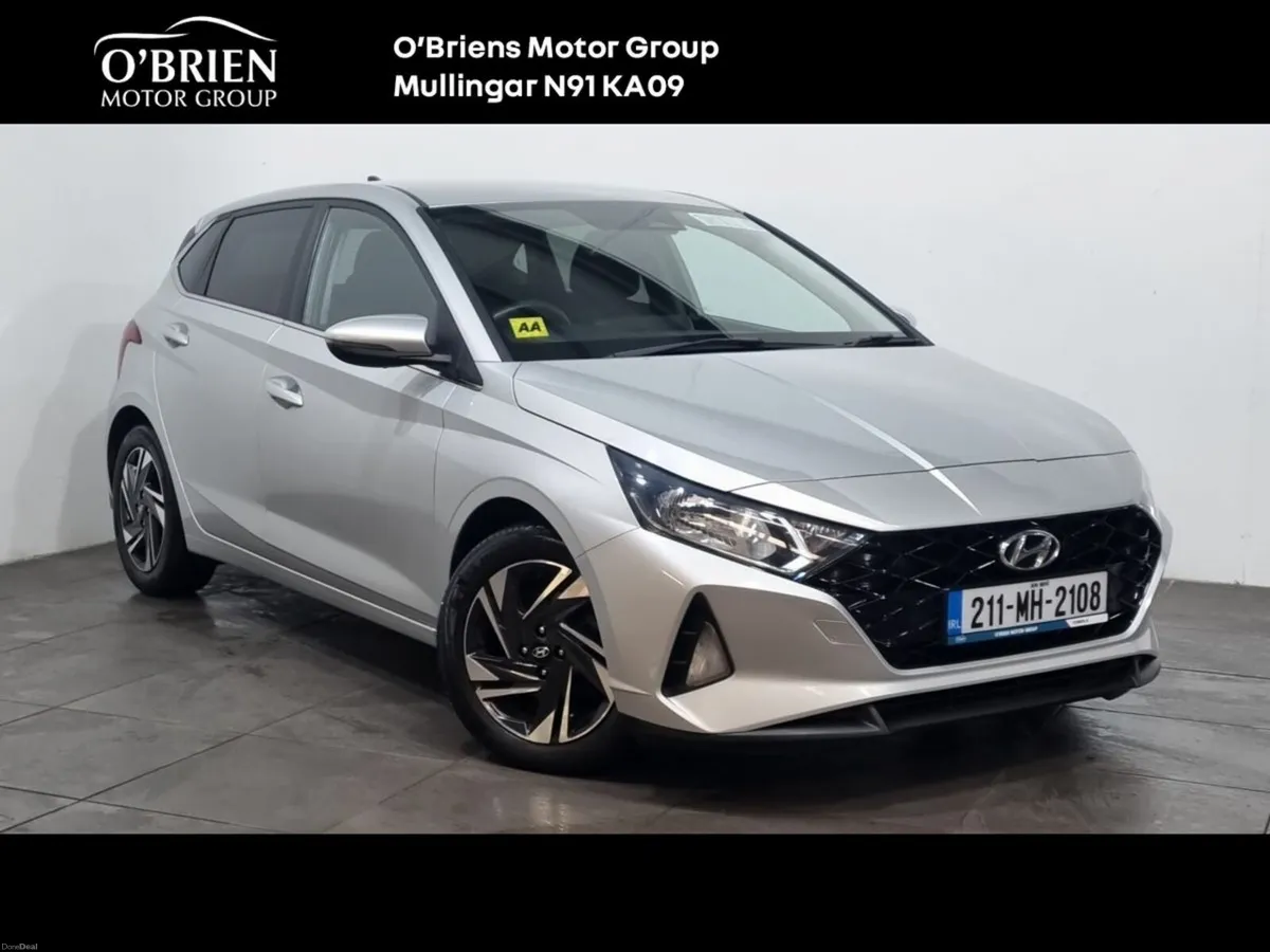 Hyundai i20 1.0 Launch Edition Auto - Image 1