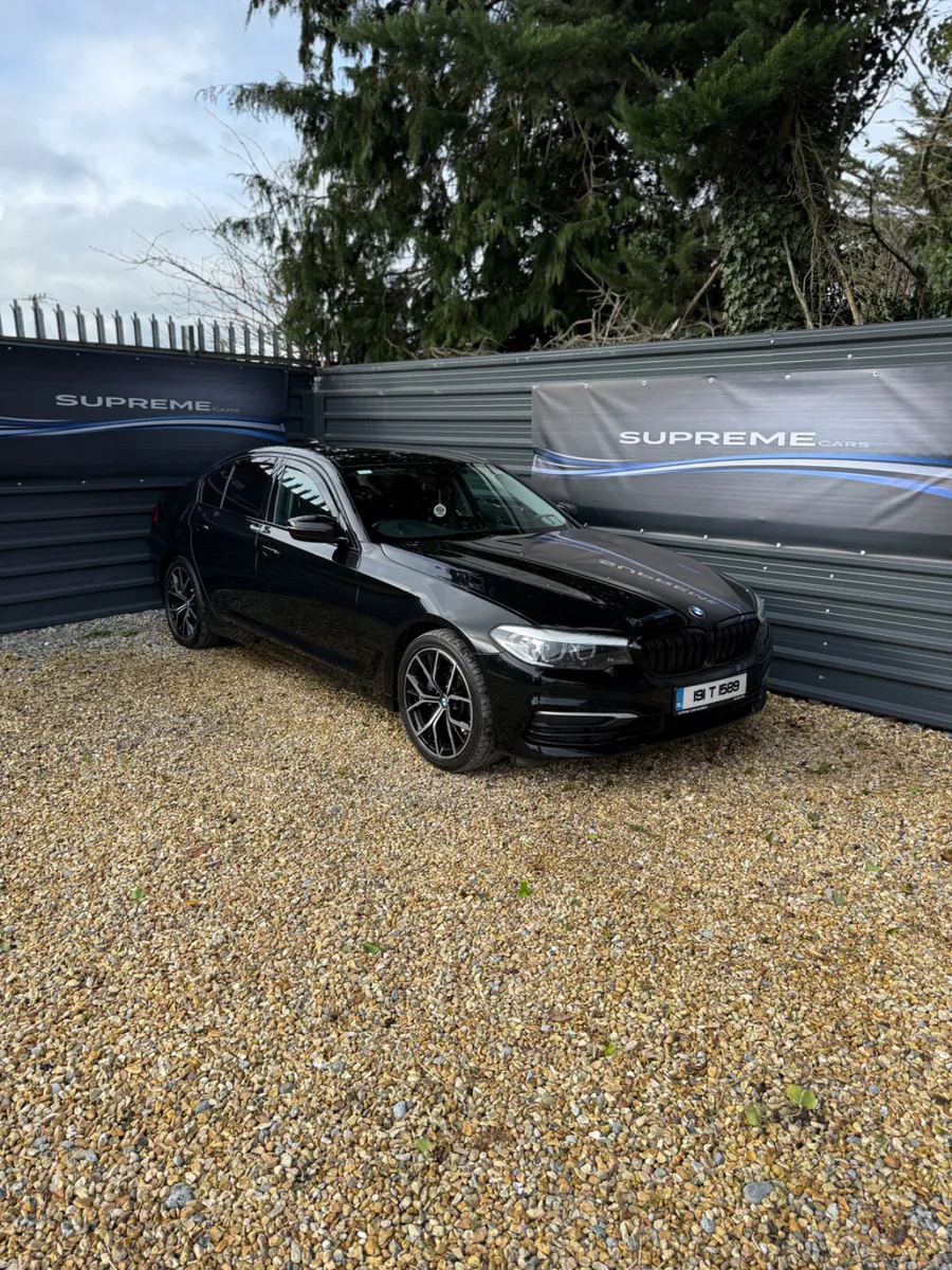 BMW 5-Series 2019 Automatic - Image 3
