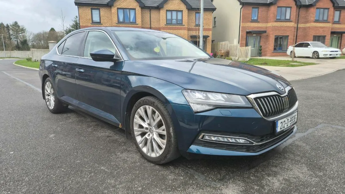 2021 Skoda Superb Style 2.0 TDI | 150HP | Manual - Image 2