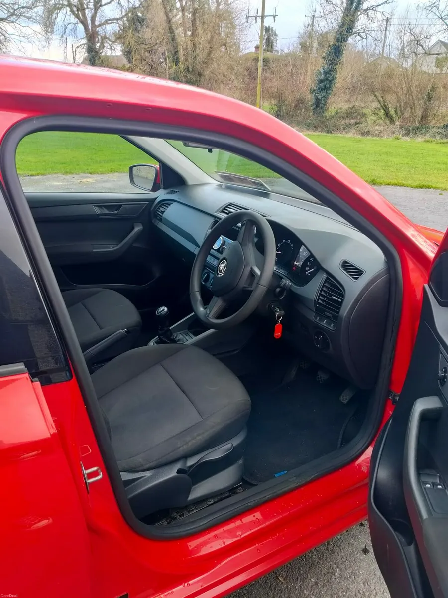 Skoda fabia - Image 2