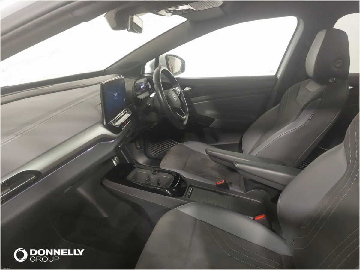 Volkswagen ID.5 Coupe Style Pro - Image 2