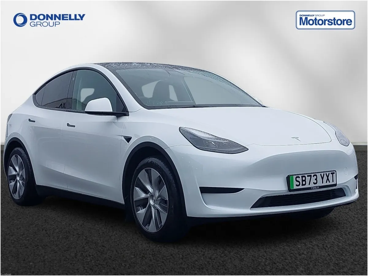 Tesla Model Y Hatchback - Image 1