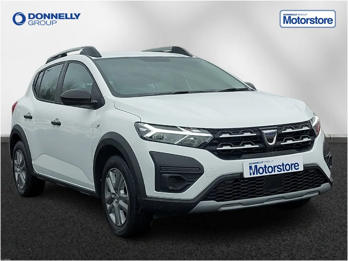 Dacia Sandero Stepway Hatchback Essential - Image 1