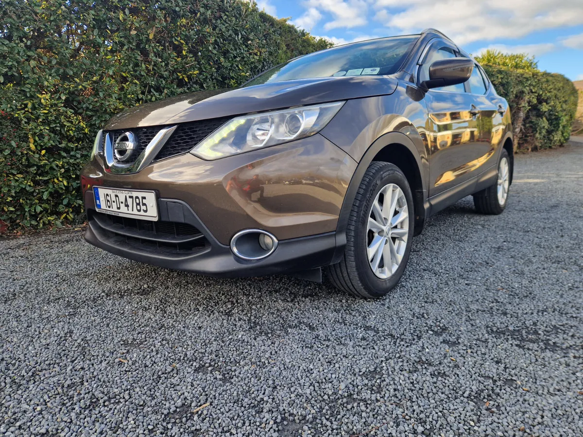 Nissan Qashqai SV PETROL 2016 - Image 1