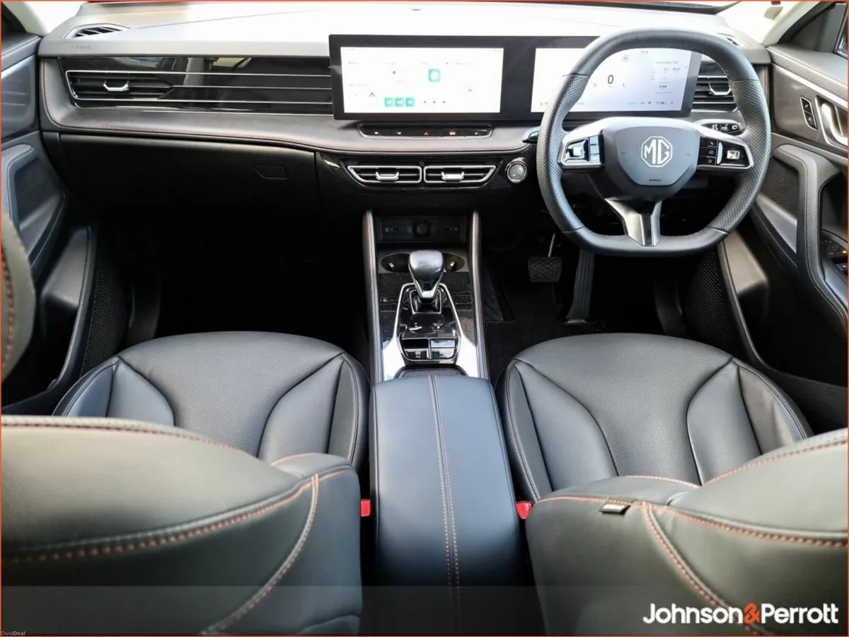 MG HS EXCLUSIVE TOP SPEC - Image 4