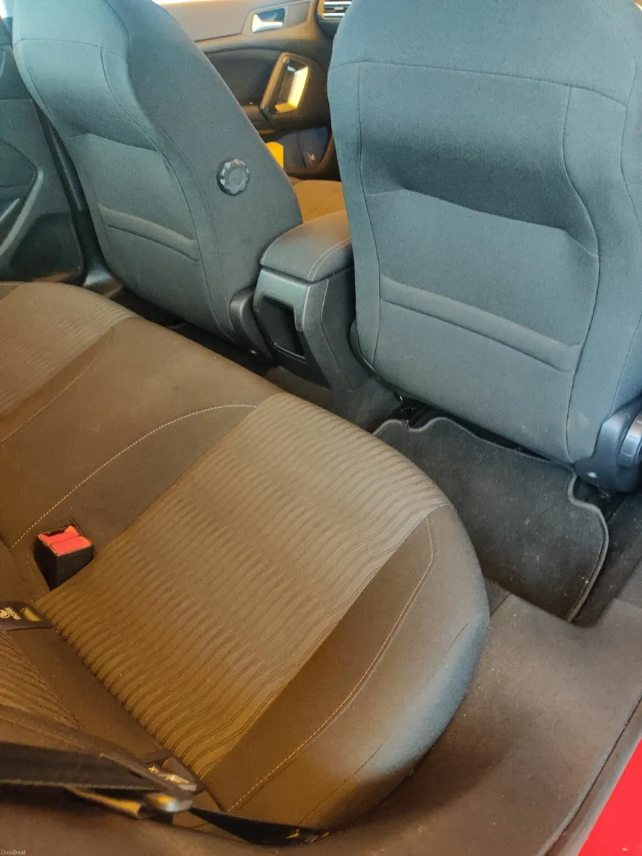 Peugeot 308 2015 - Image 3