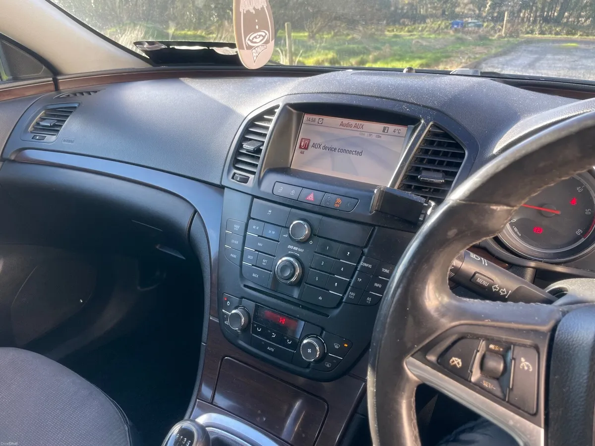 Vauxhall Insignia 2009 - Image 2