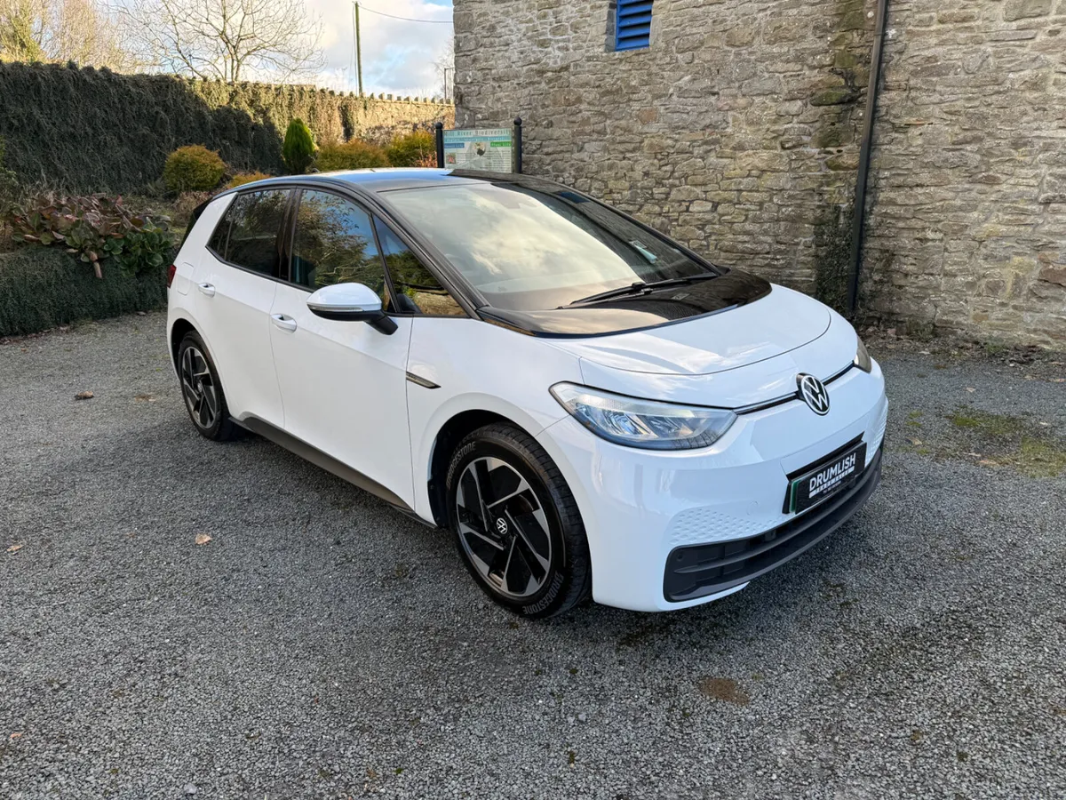 2022 VOLKSWAGEN ID.3 PRO FAMILY 57KWH 204 BHP - Image 1
