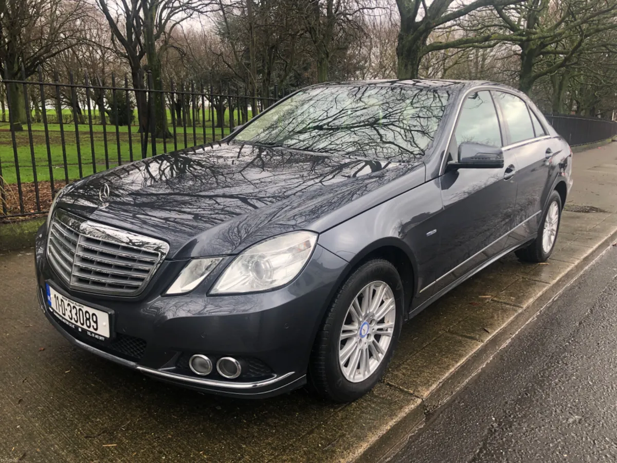 2011 MERCEDES E200 AUTO SANDSTONE LEATHER - Image 3