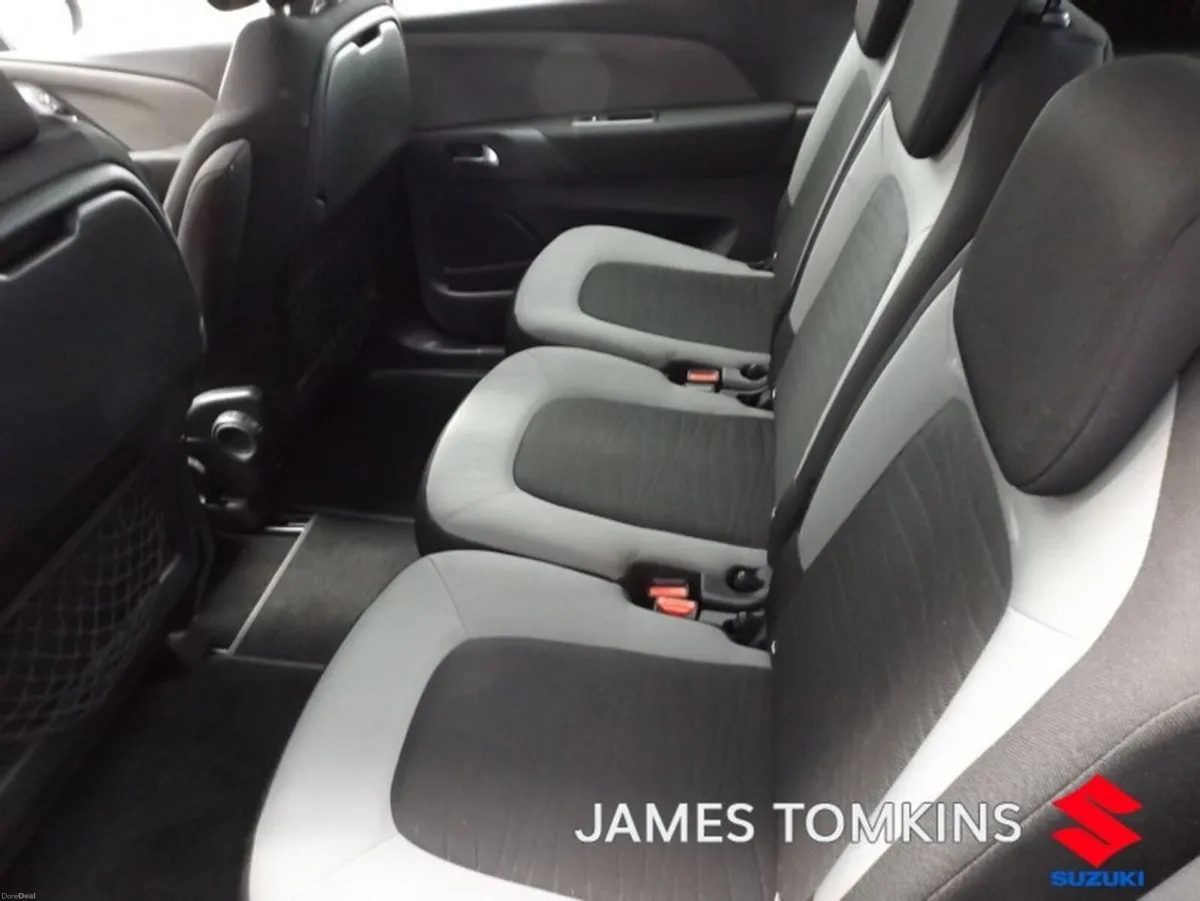 Citroen C4 e-HDi 115 Airdream 6-spd man EXCLUSIVE - Image 4