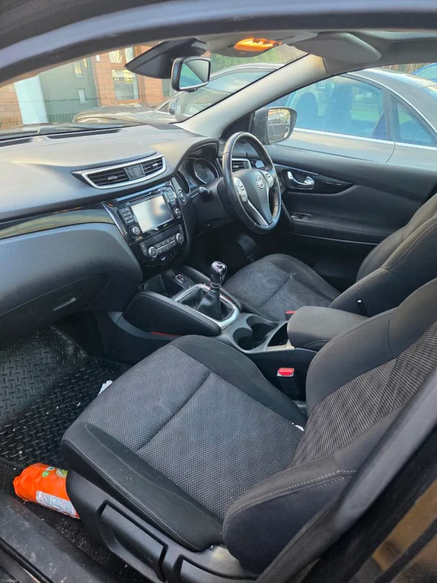 Nissan Qashqai N-Connecta - Image 4