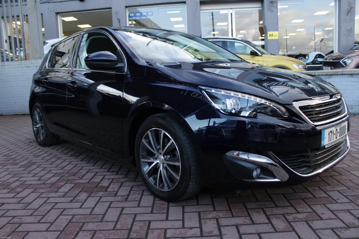 1.5HDI ALLURE 5DR HATCHBACK AUTO ONLY 76,334KM'S - Image 2