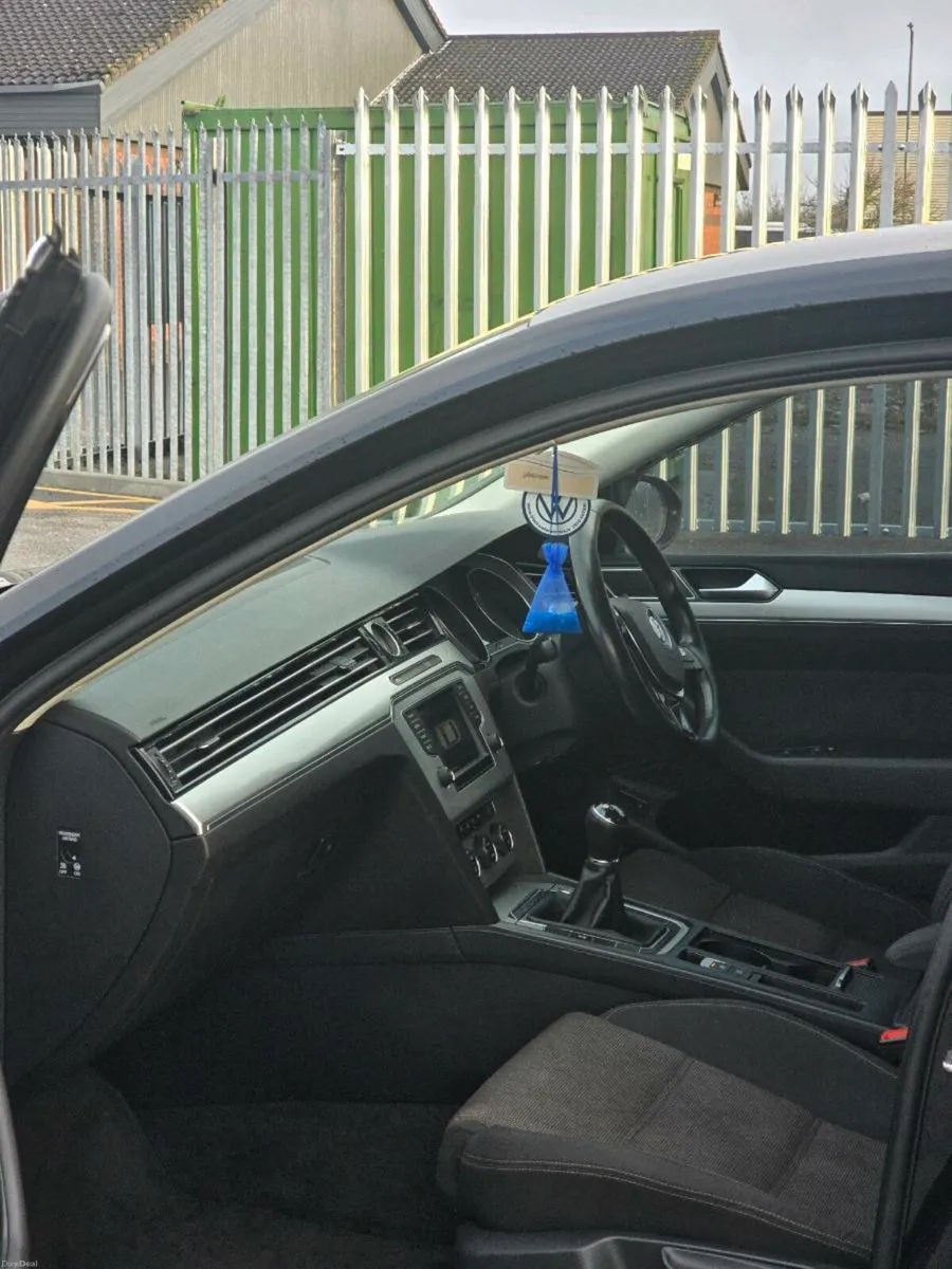 Volkswagen HIGHLINE 1.6 diese 150 000mis NCT 03 27 - Image 4